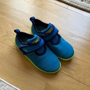 Kids water shoe